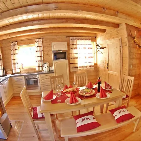 Chalet Almchalet Alpenflora *